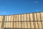 Alstonvalelap-and-cap-timber-fencing-3.jpg; ?>